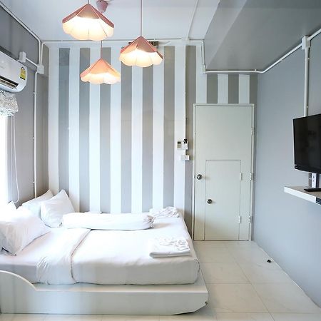Meroom Phuket Екстериор снимка