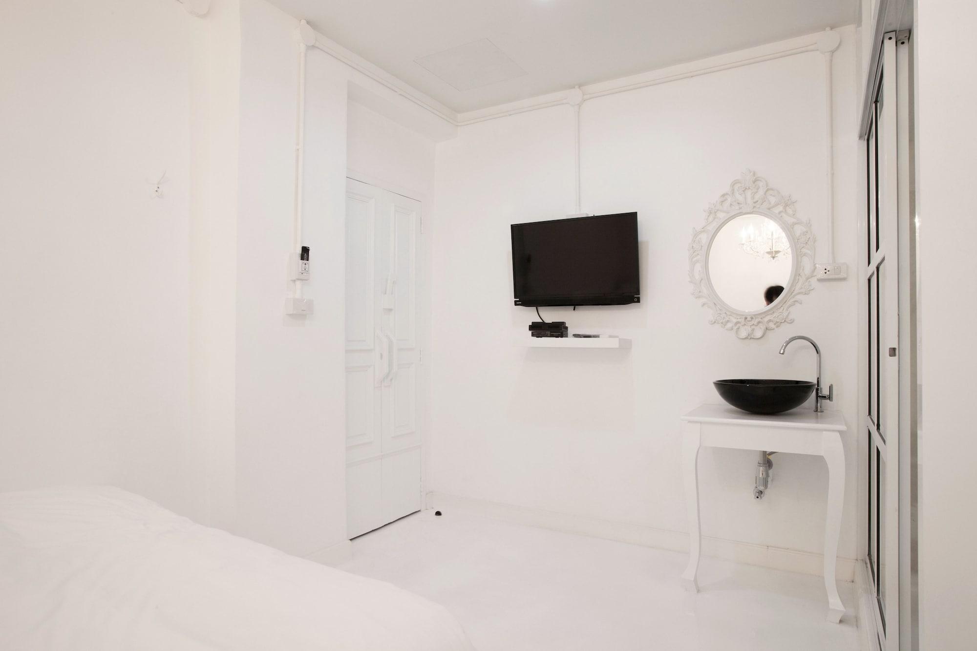 Meroom Phuket Екстериор снимка
