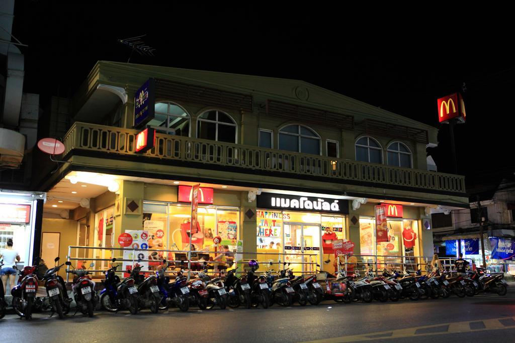 Meroom Phuket Екстериор снимка